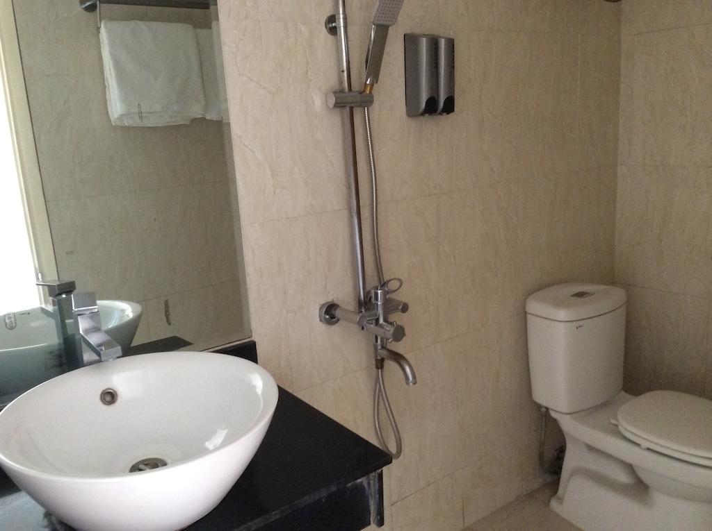 Tulip Hotel Hanoi Værelse billede